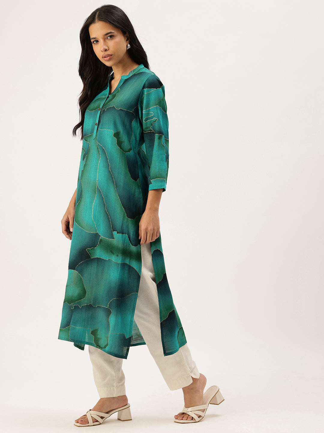Teal Abstract Printed Mandarin Collar Kurta Teal Kurta, Abstract Printed Kurta, Teal Printed Kurta, Mandarin Collar Kurta, Abstract Kurta, Womens Kurta, Ethnic Wear, Indo Western Kurta, Casual Kurta, Office Wear Kurta, Festive Kurta, Long Kurta, New Arrival
