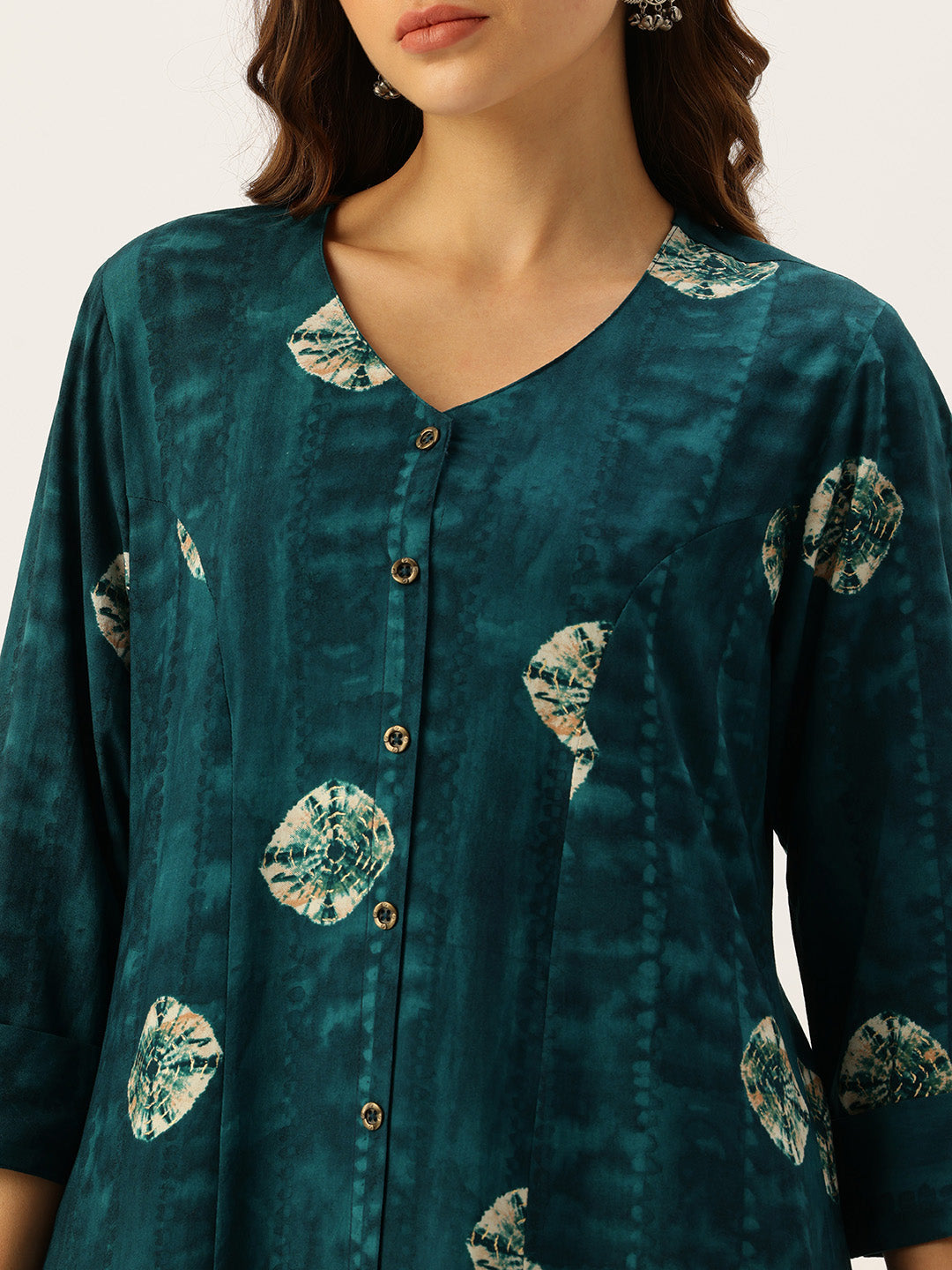 Blue Geometric Dyed V-Neck Straight Kurta