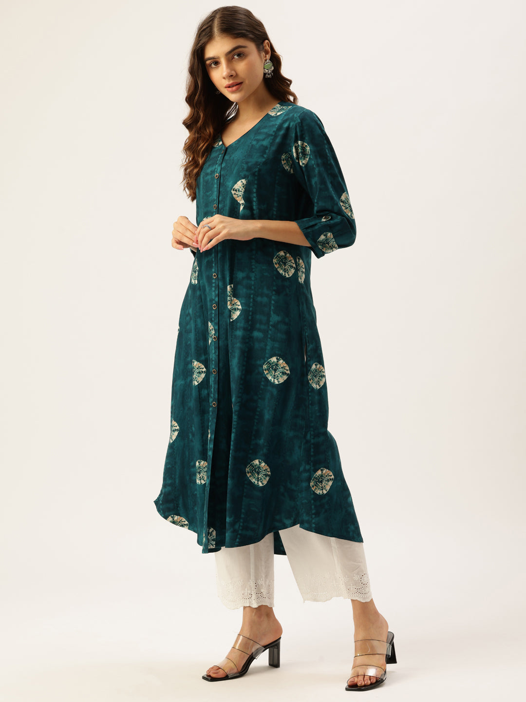 Blue Geometric Dyed V-Neck Straight Kurta