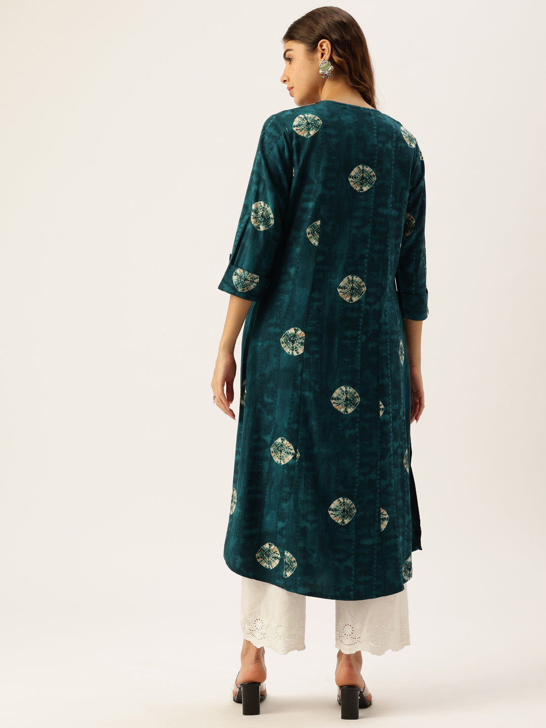 Blue Geometric Dyed V-Neck Straight Kurta