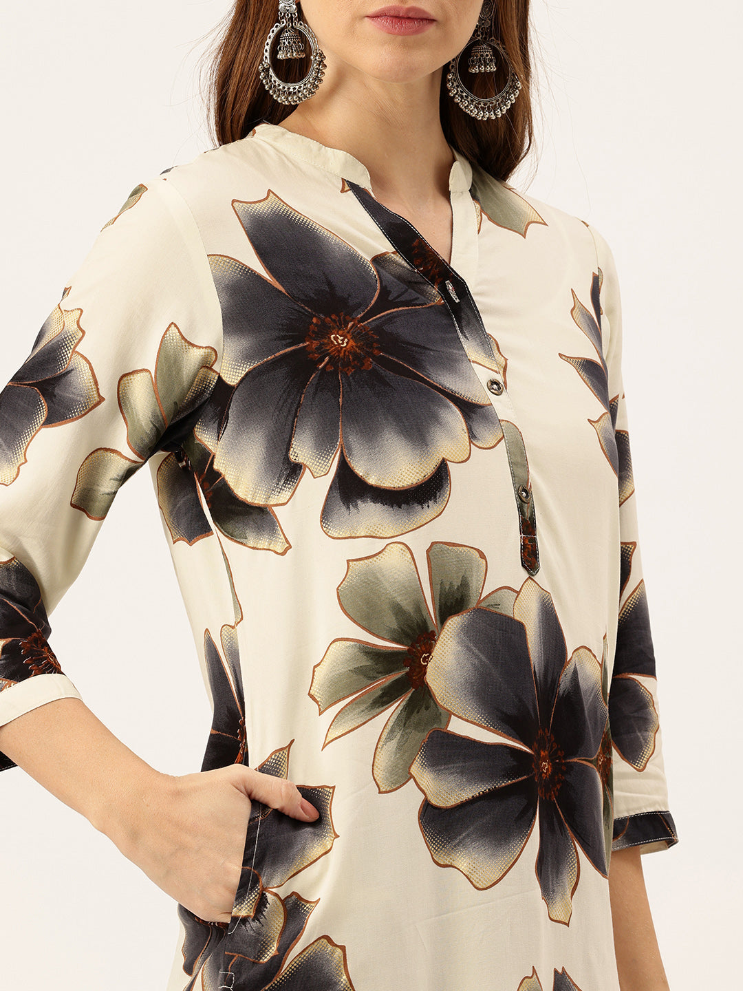 Floral Printed Mandarin Collar Kurta