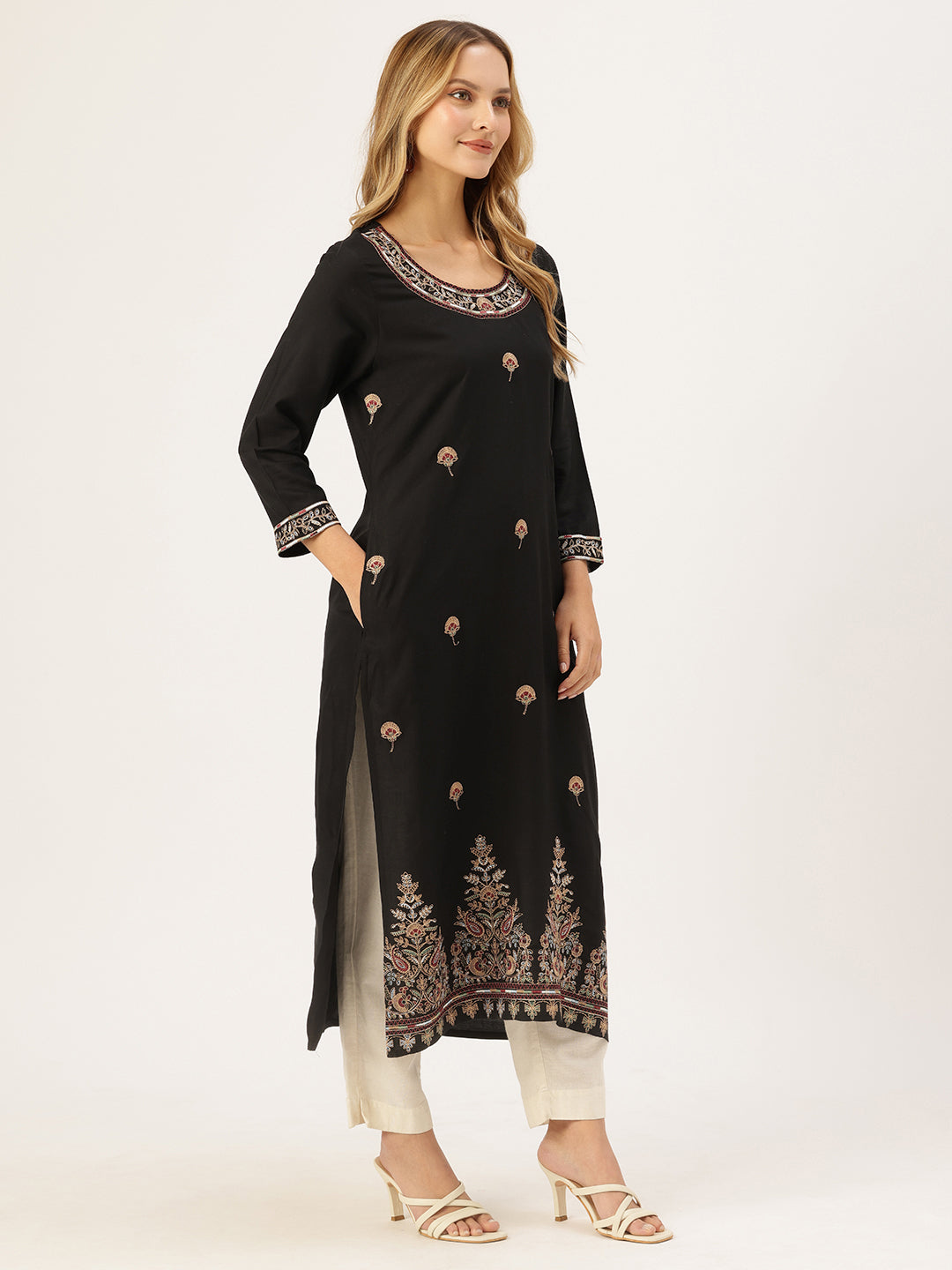 Black Embroidered Kurta