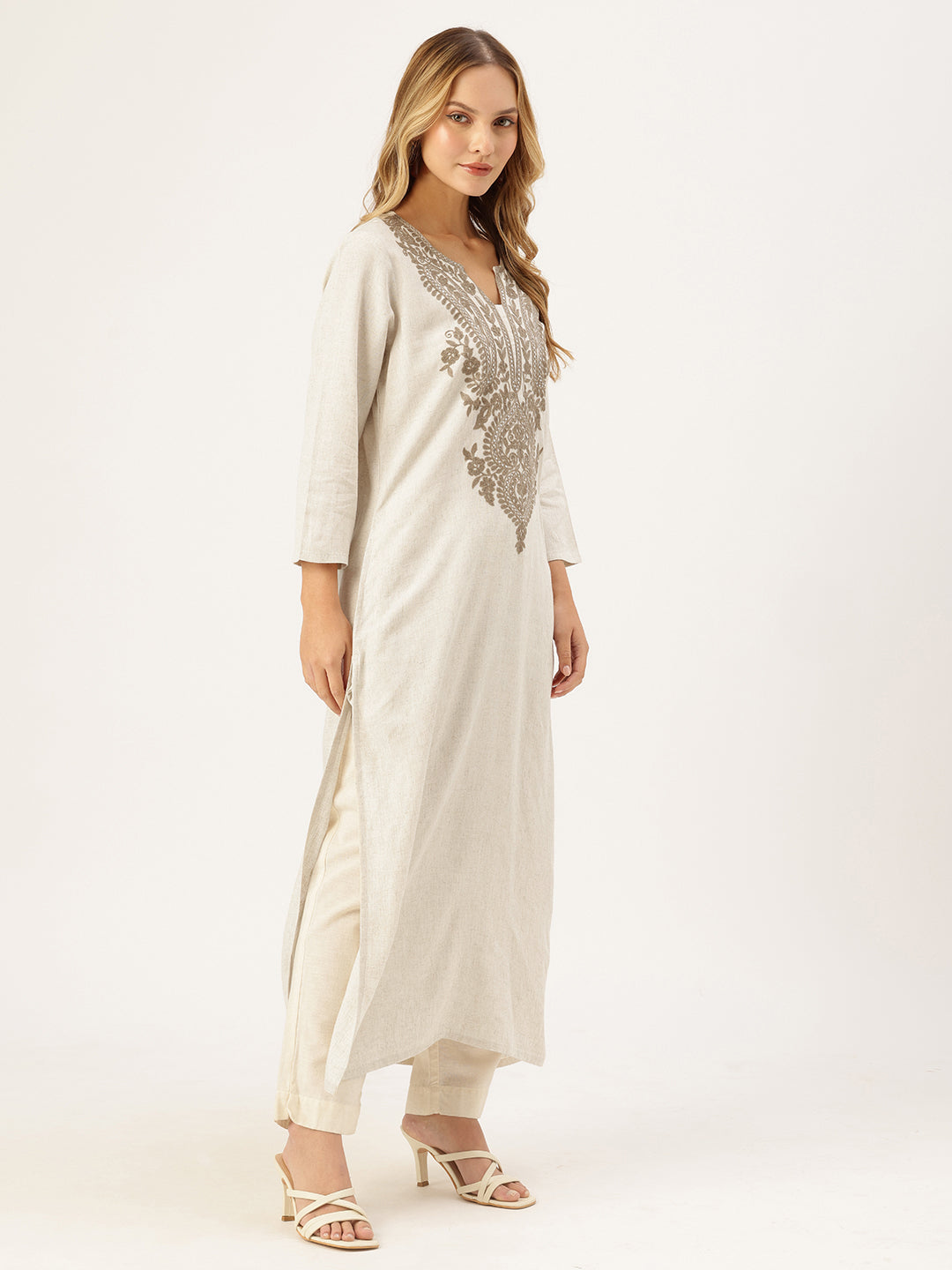 Beige Floral Embroidered Kurta