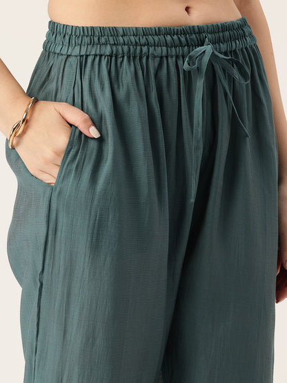 Green Printed Kurta & Trousers With Dupatta