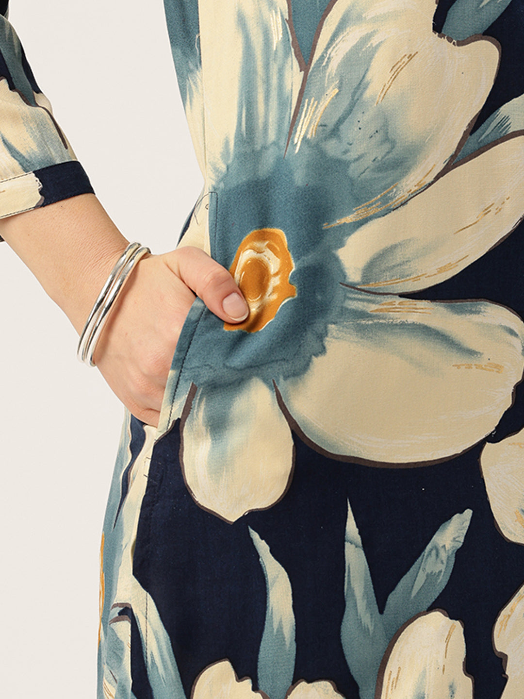 Blue With Beige Floral Printed Mandarin Collar Kurta