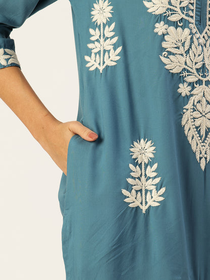 Light Blue Floral Embroidered Straight Kurta