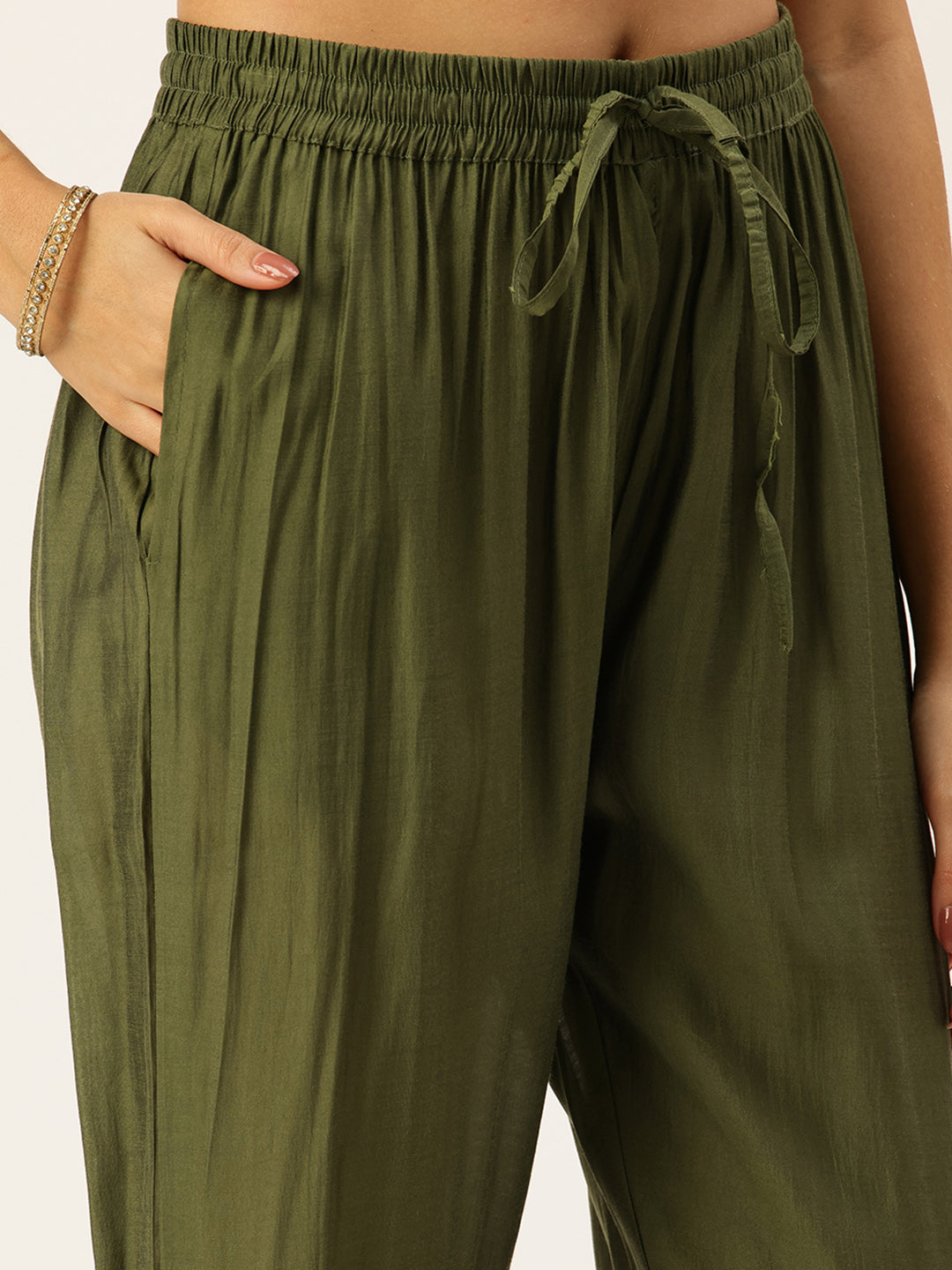Green Ethnic Motifs Printed Kurta with Trousers With Dupatta