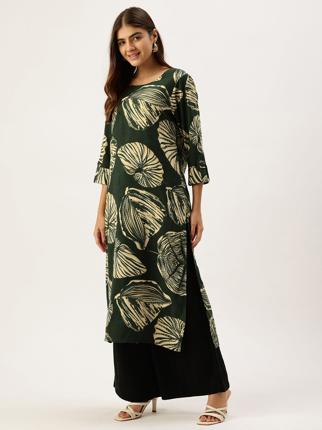 Green Big Floral Printed Round Neck Kurta