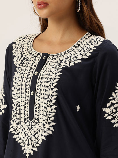 Navy Floral Embroidered Straight Kurta