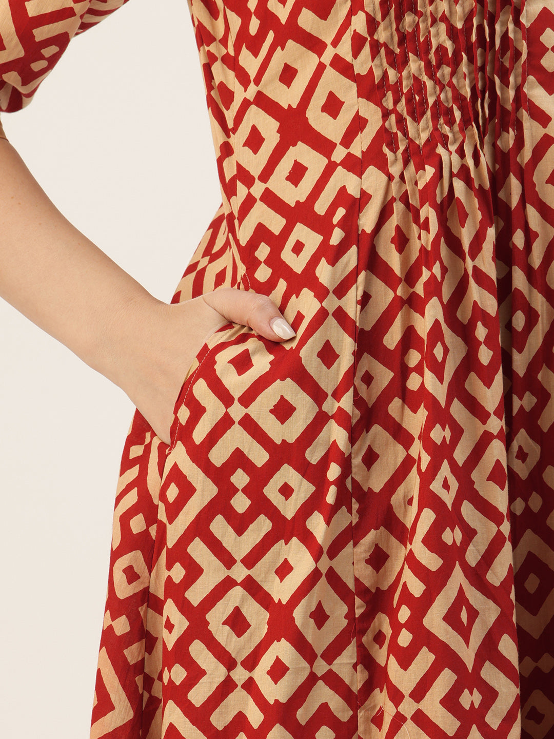 Beige With Red Geometric Printed Kurta