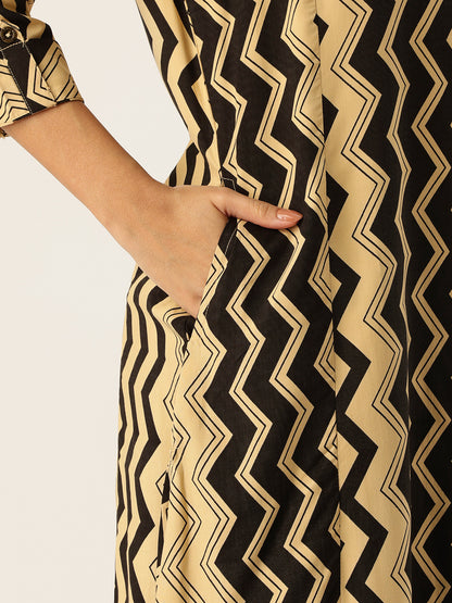 Black & Beige Zig-Zag Printed A-Line Kurta