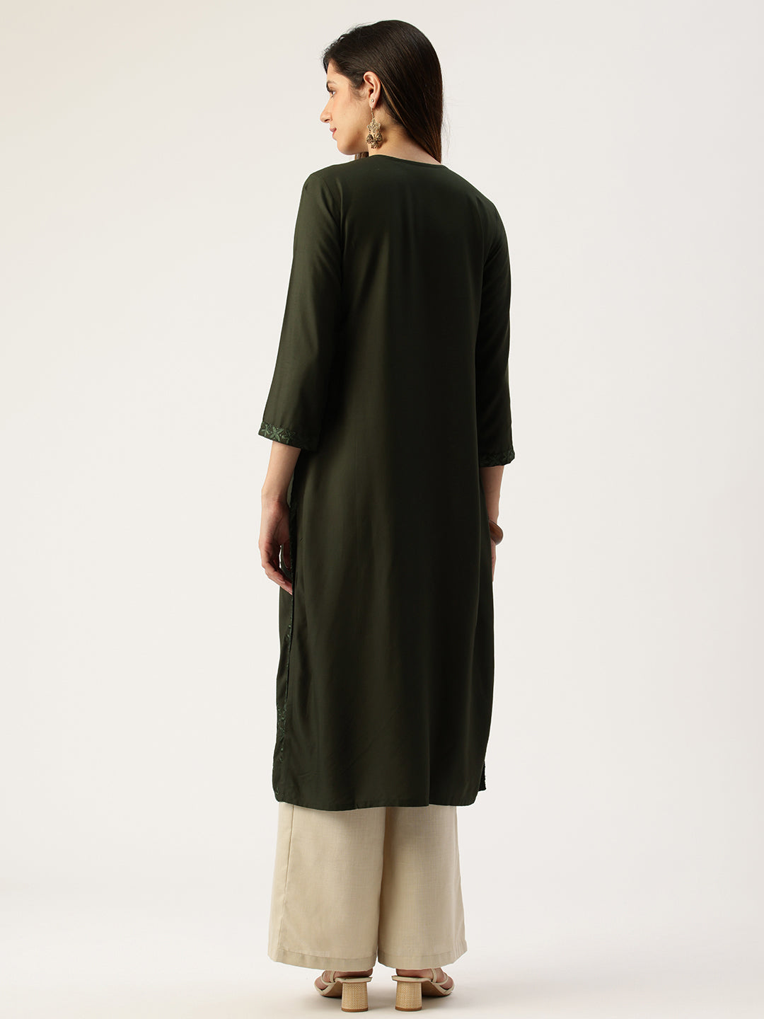 Green Floral Embroidered Straight Kurta