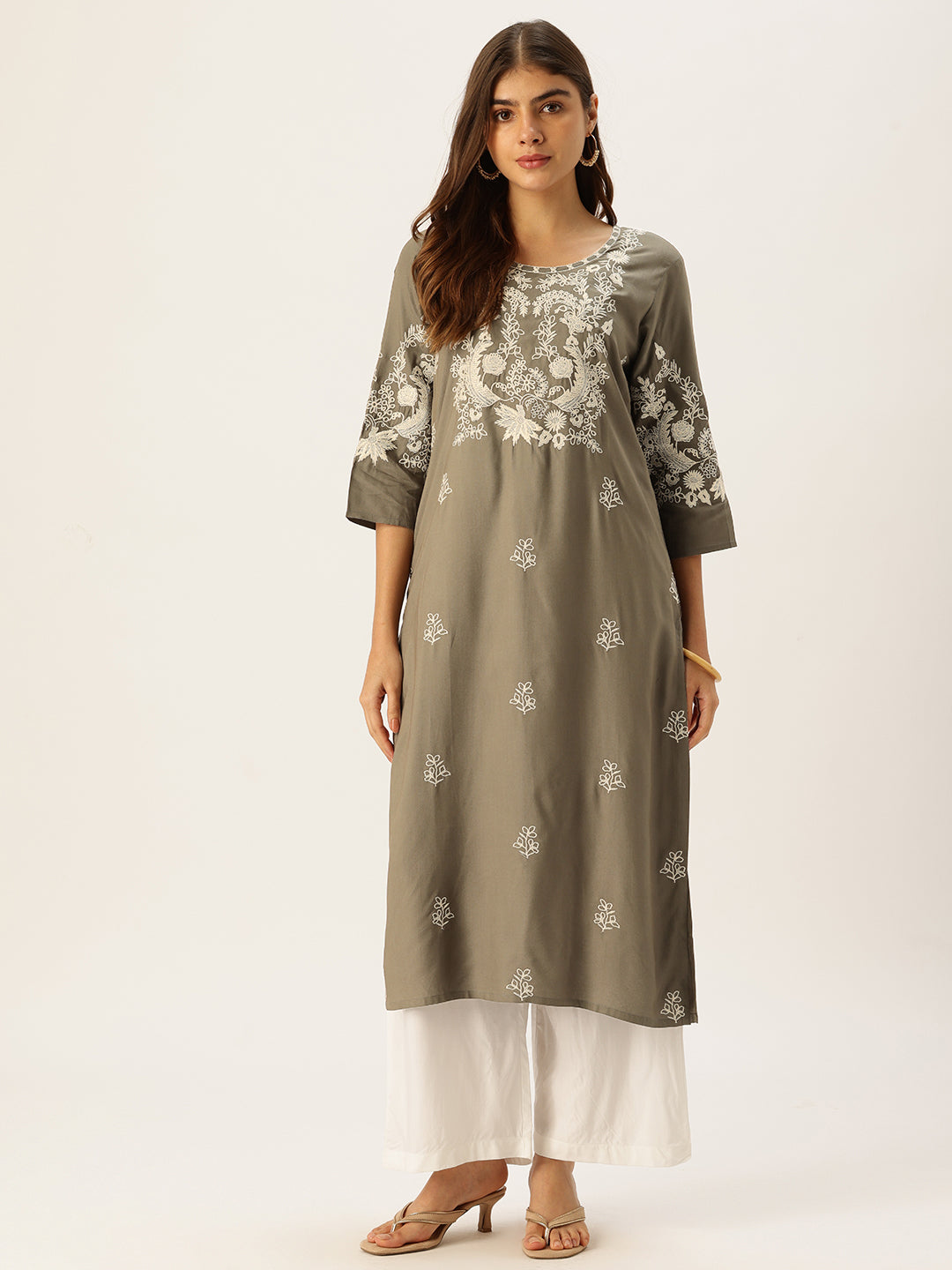 Grey Floral Embroidered Straight Kurta