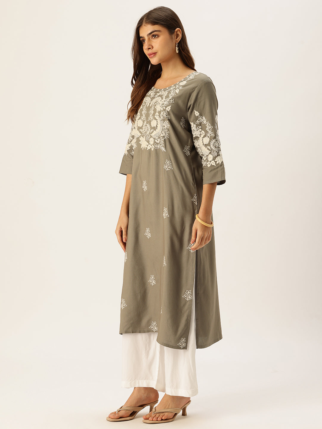 Grey Floral Embroidered Straight Kurta