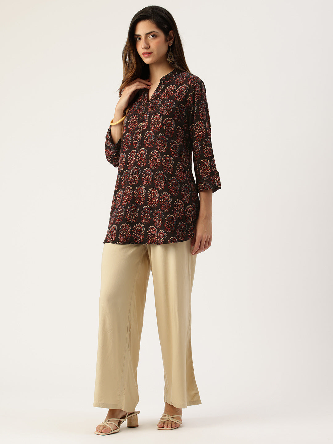 Black & Red Butti Printed Mandarin Collar Tunic