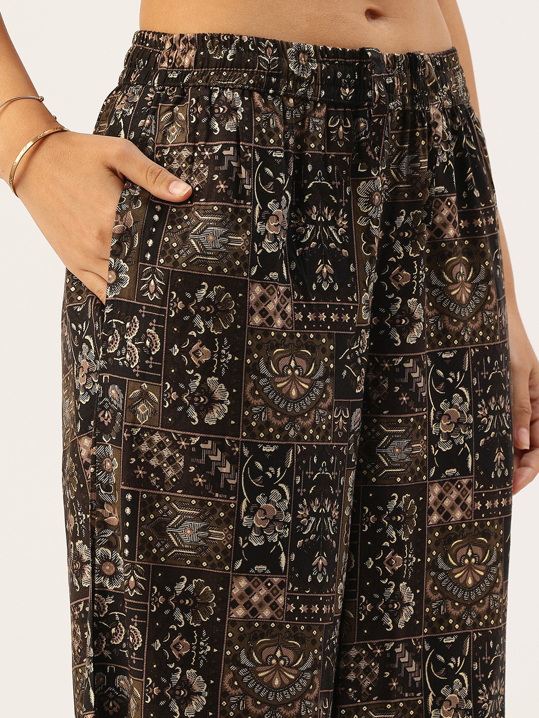 Black Box Printed Co-Ords