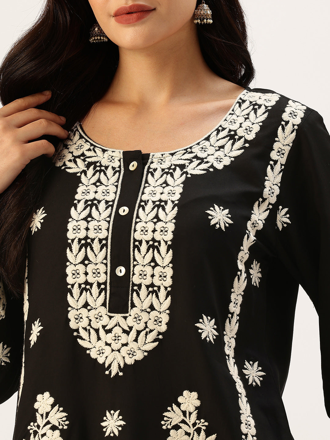 Black Chikankari Floral Embroidered Straight Kurta