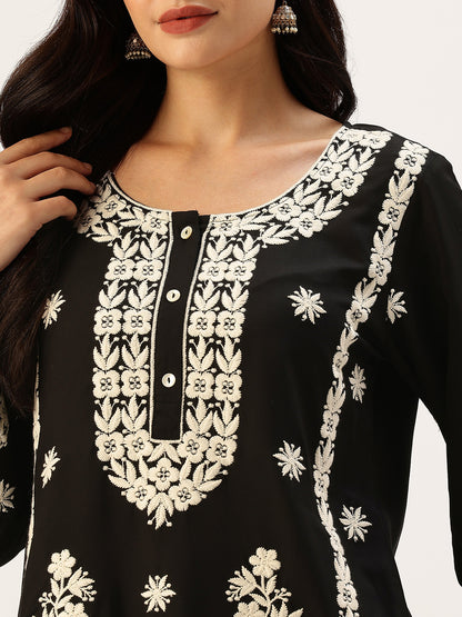 Black Chikankari Floral Embroidered Straight Kurta