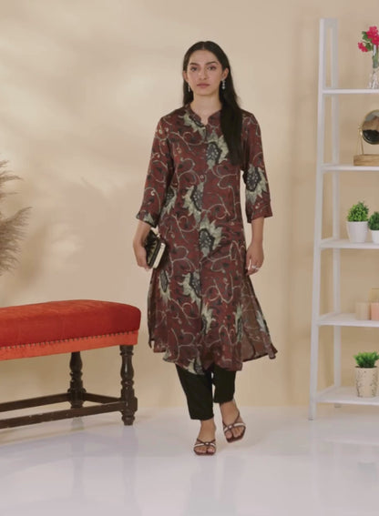 Beige & Brown Floral Printed Mandarin Collar A-Line Kurta