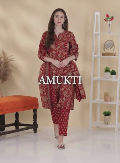 Red Floral Printed Pure Cotton Kurta with Trousers & Dupatta