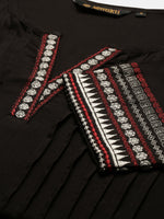 Black Embroidered Thread Work Kurta