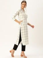 Off-White & Navy Blue Checked Straight Kurta