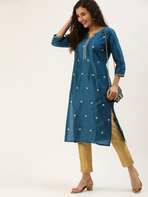 Blue Ethnic Motifs Embroidered Thread Work Kurta