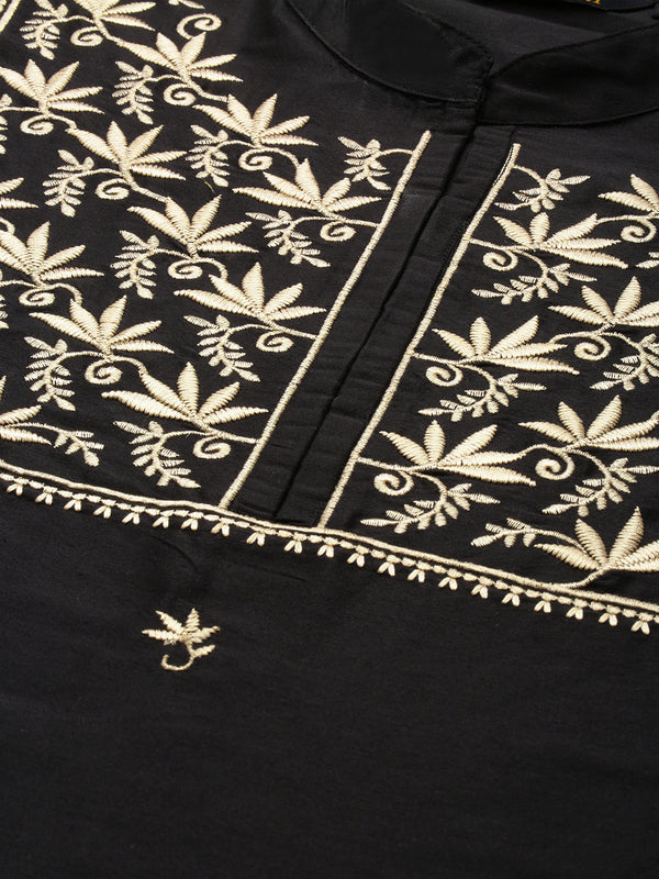Black Yoke Design Straight Cut Kurta