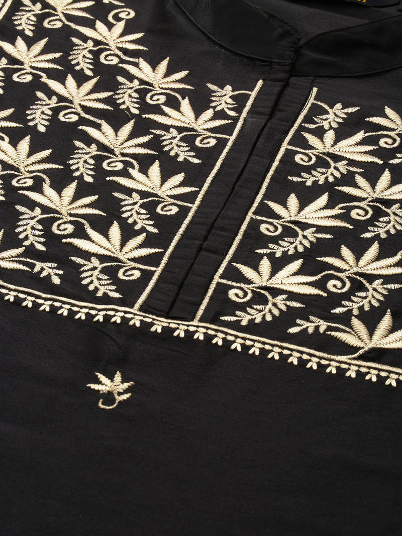 Black Yoke Design Straight Cut Kurta