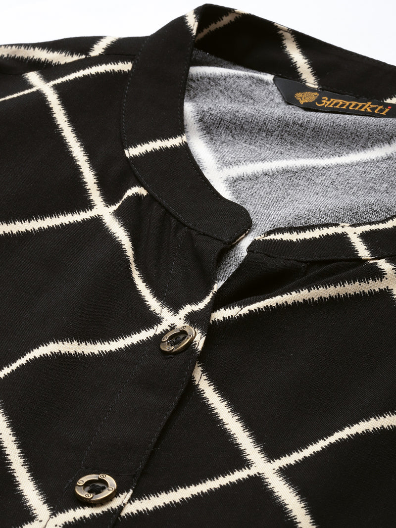 Black  Off White Checked Kurta