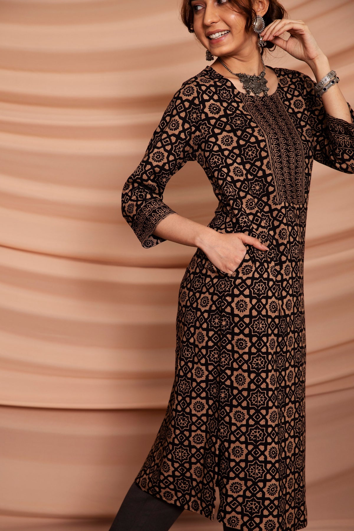Black With Golden Design Printed Straight Cut Kurta