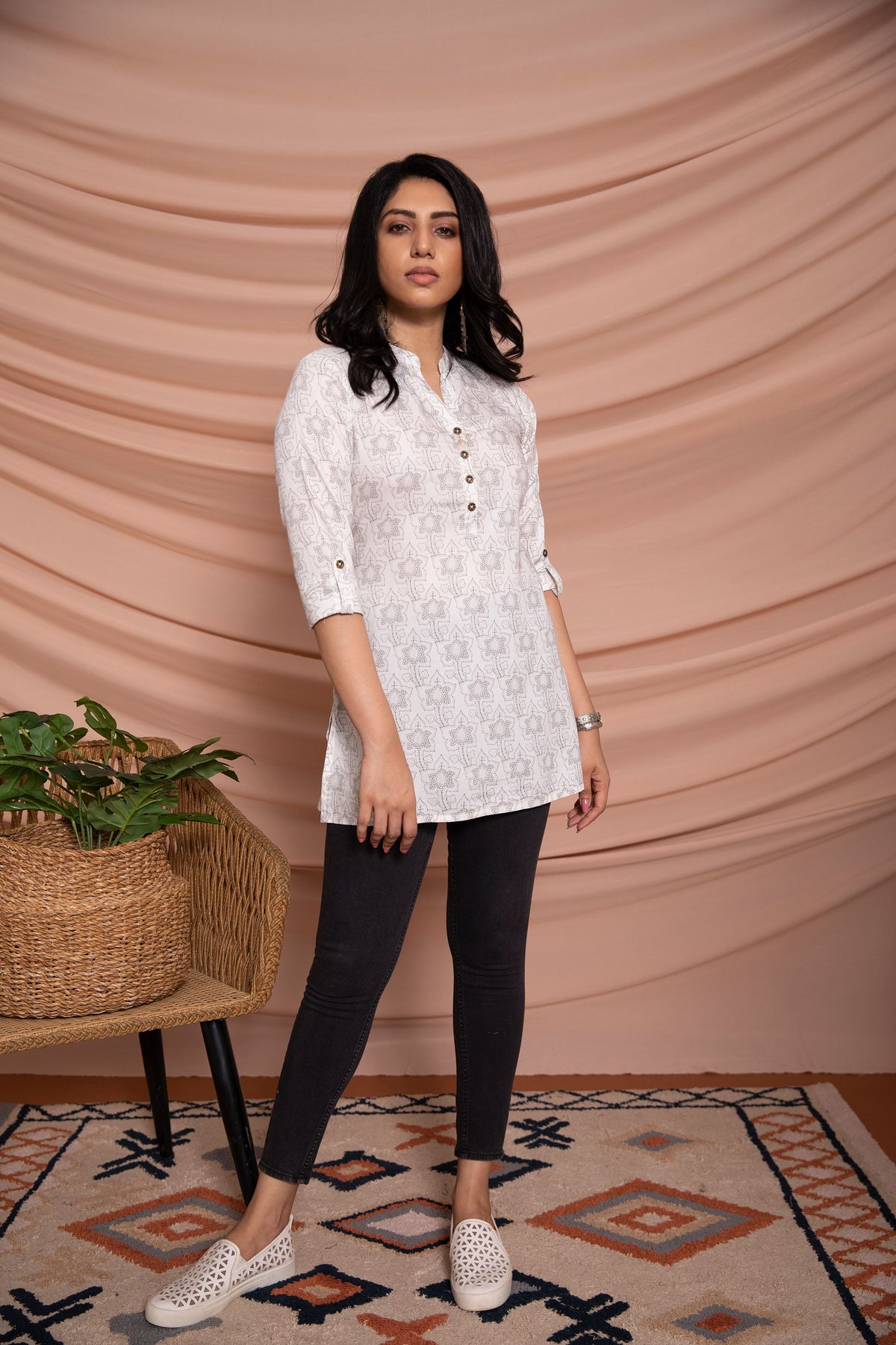 White Floral Printed Short Kurta