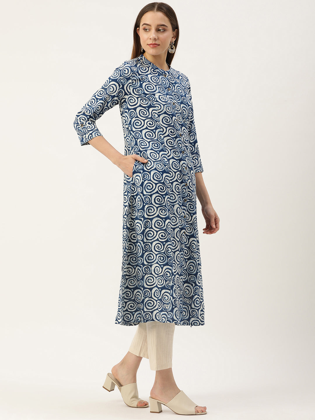 Blue & White Geometric Printed Princess Cut Kurta