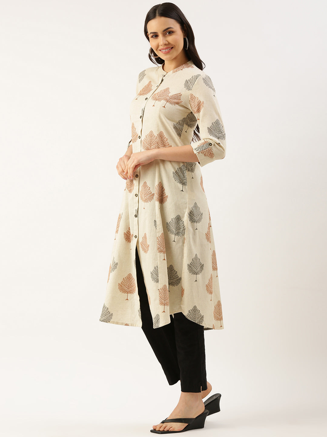 Beige Ethnic Motifs Printed Princess Cut Kurta
