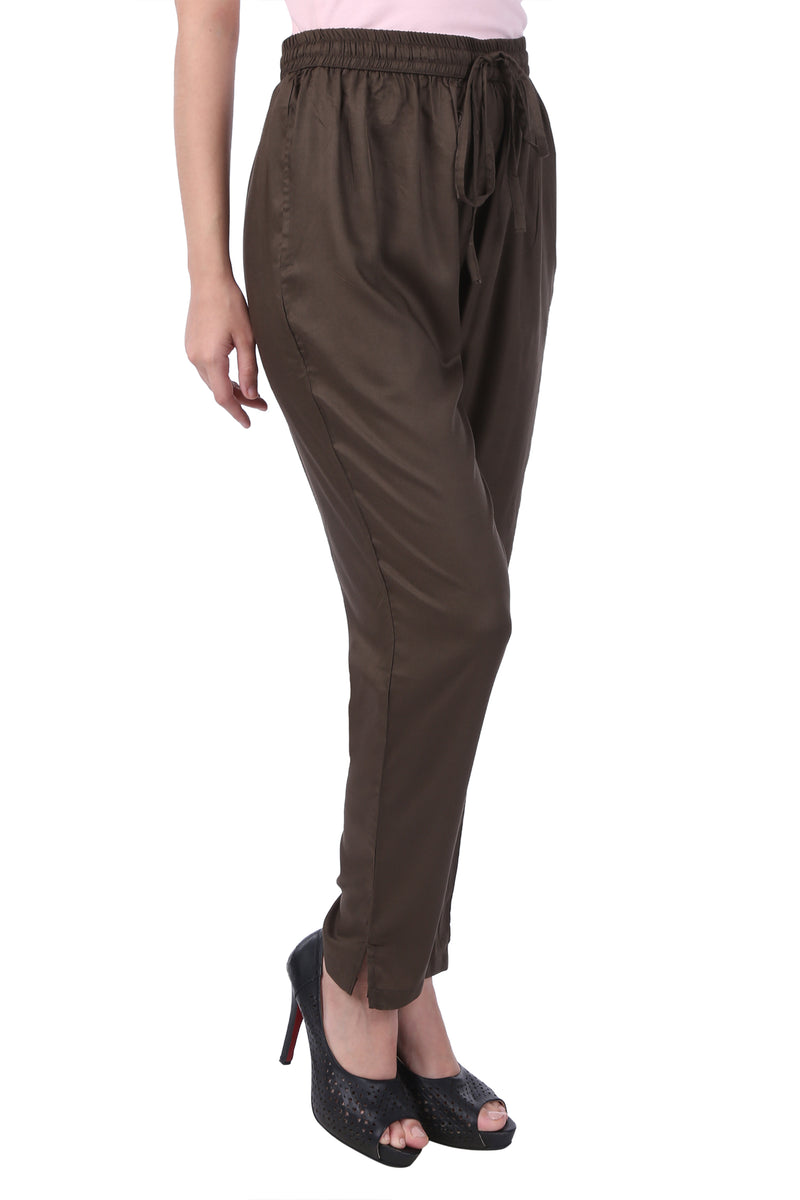 Brown Essential Pant