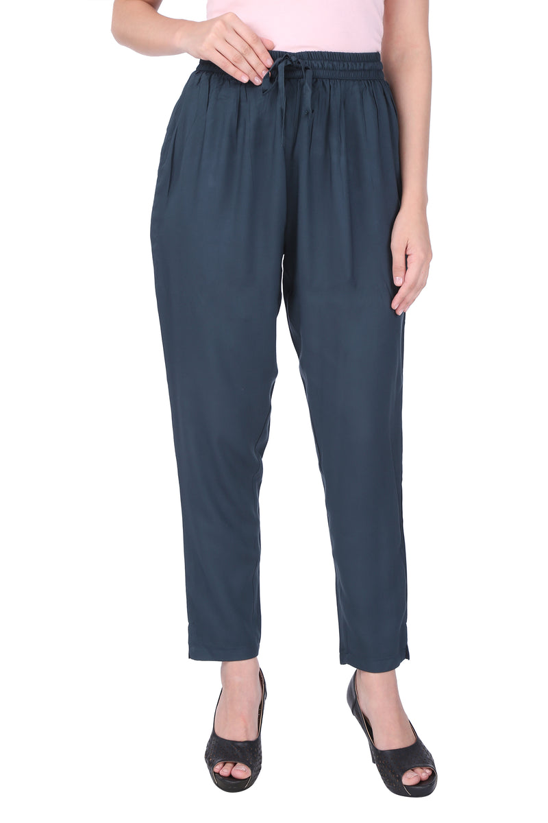 Essential Pant - Cadet blue